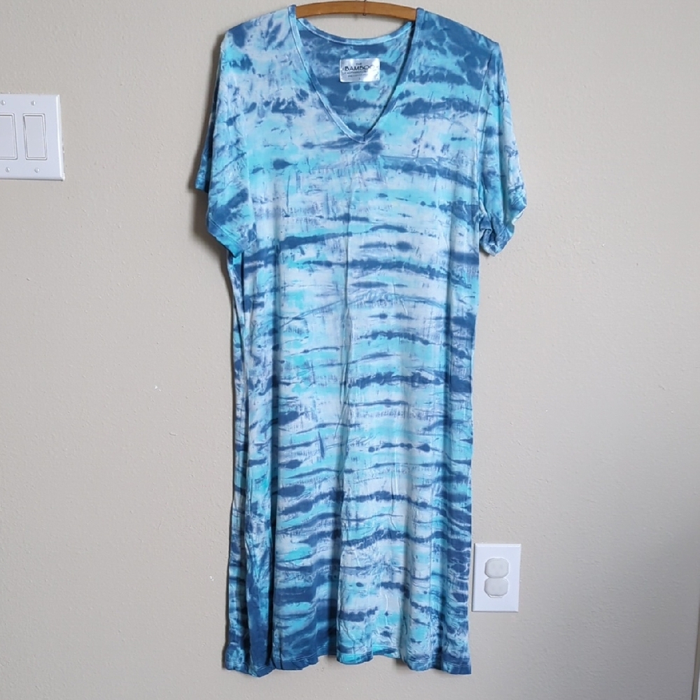 Blue Bamboo Tie-Dye V-Neck Dress